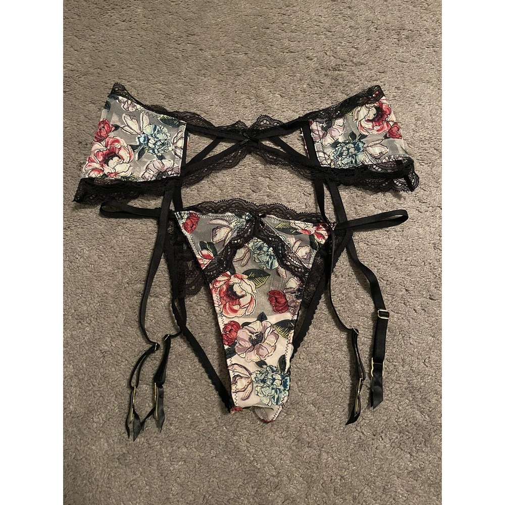 VICTORIA'S SECRET Very Sexy GARTER BELT & BRAZILIAN PANTIES L SZ M / L Wild Rose